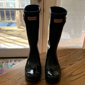 Hunter boots - Tall Black Gloss - size 6 - Boot socks included
